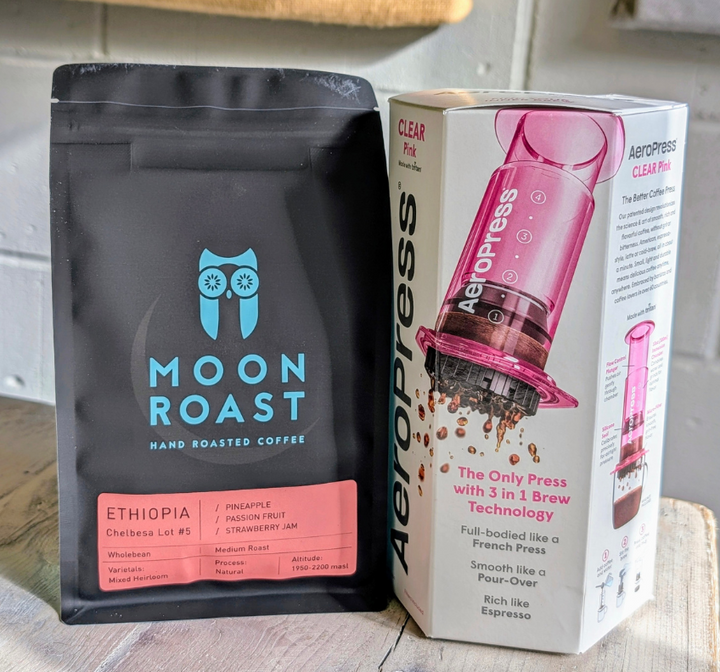 The Pink Bundle (Aeropress & Coffee)